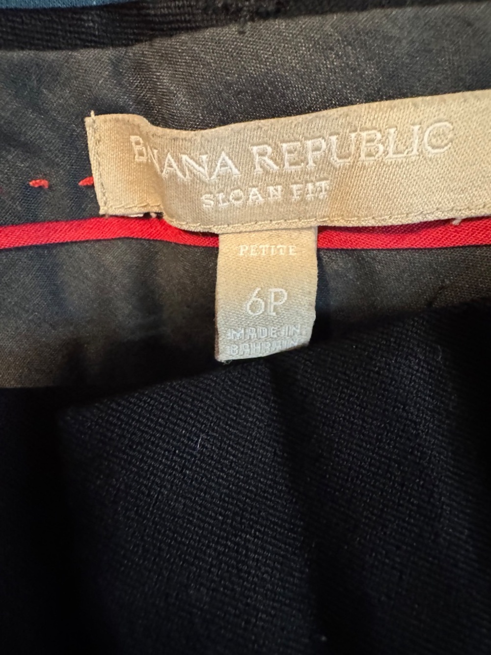 Banana Republic Black Dress Pants, Size 6P - Picture 3 of 5